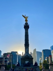 Angel of Independence Statue